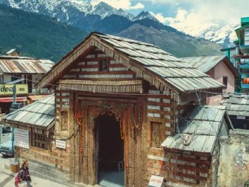 maa-siddeswari-temple
